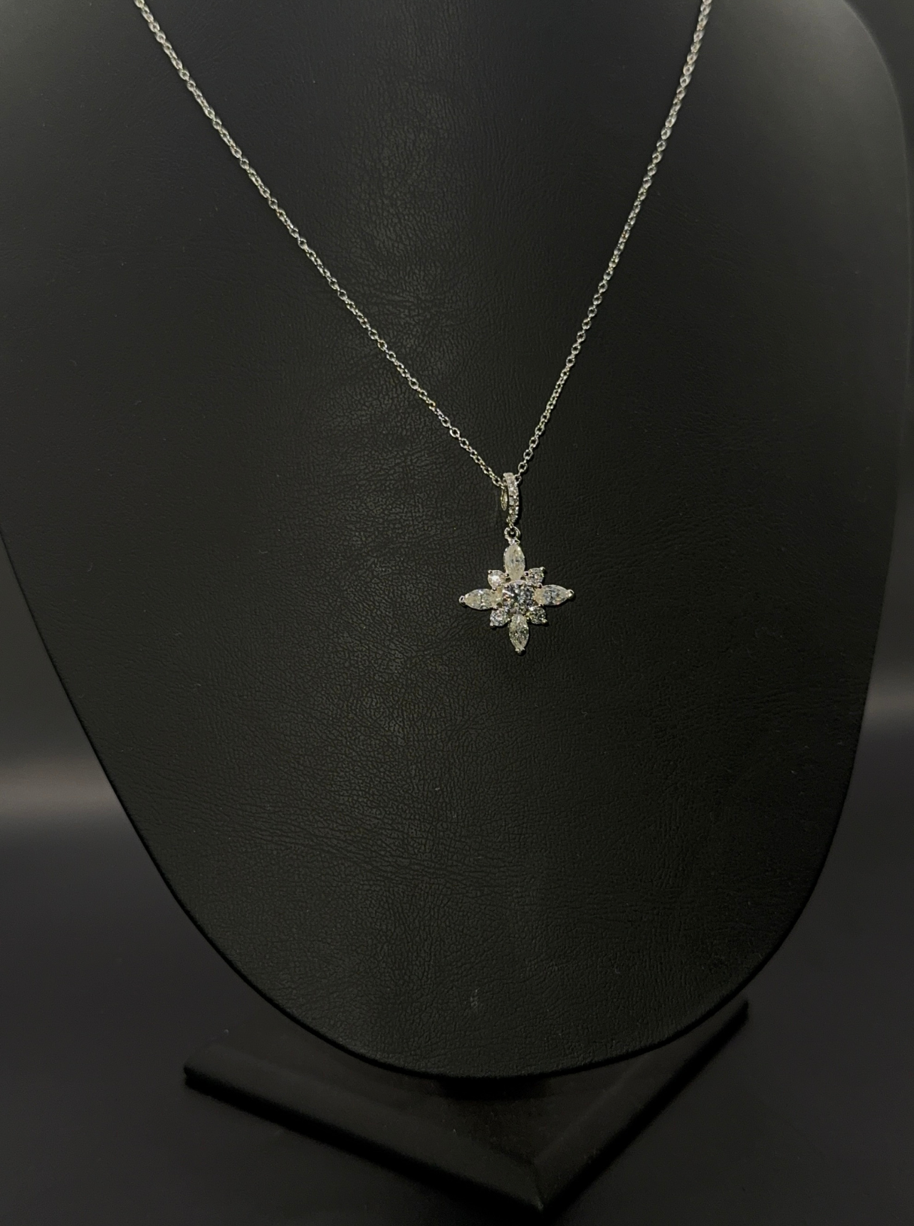 Collar Estrella del Norte