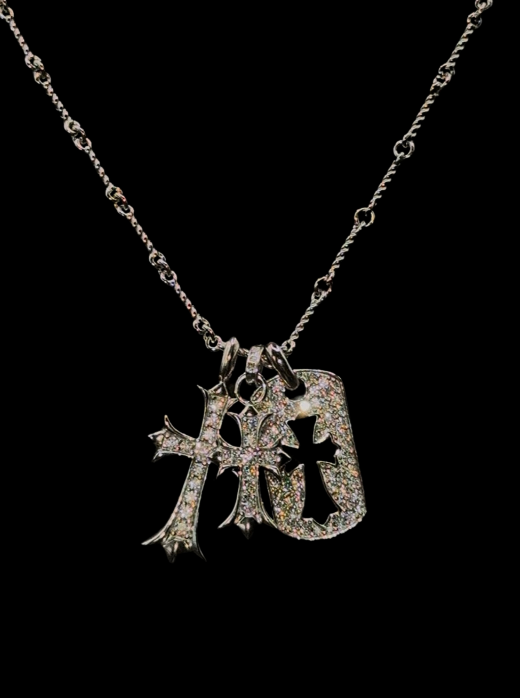 Collar cruces