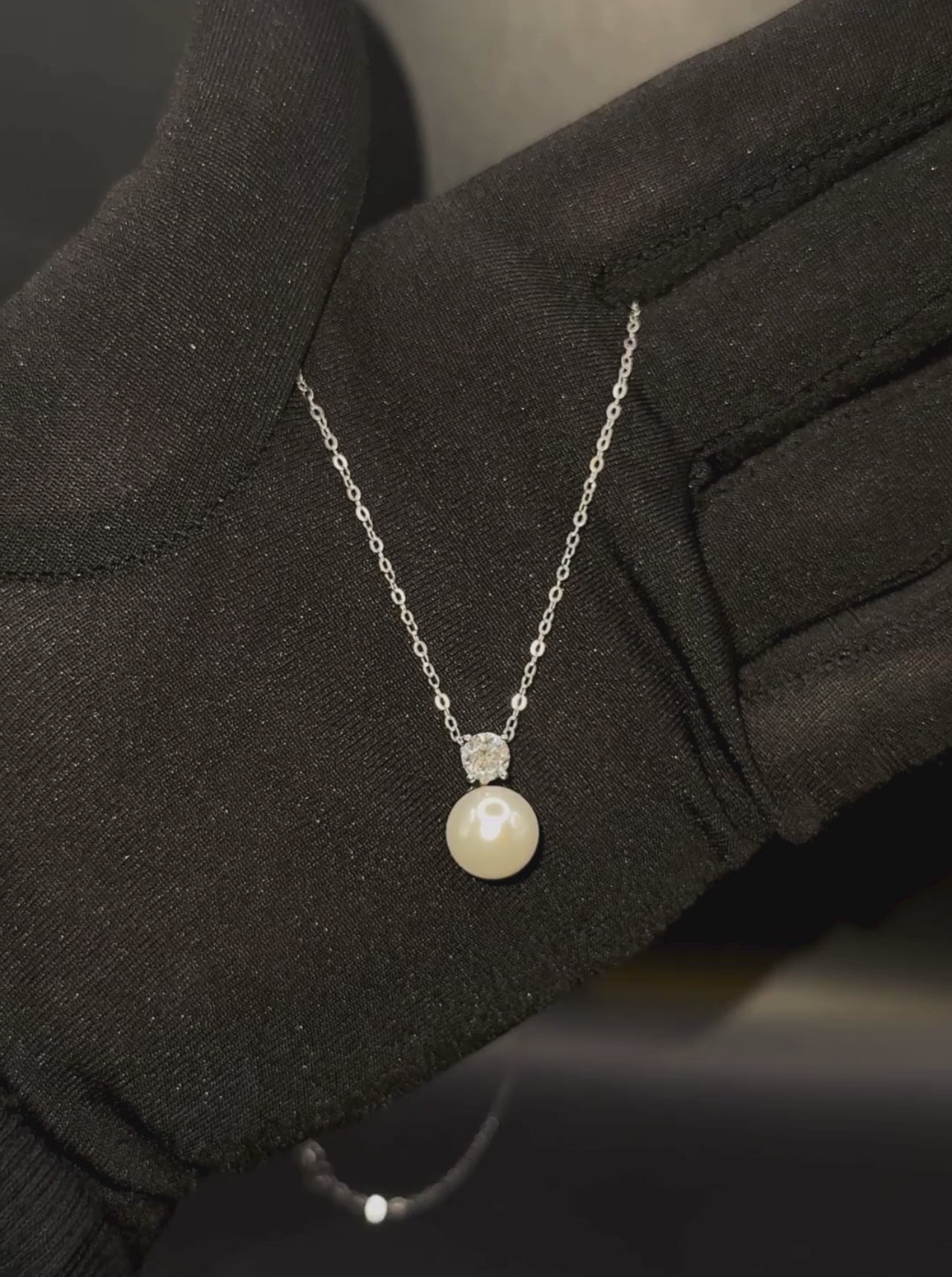 Collar Perla Solitaria